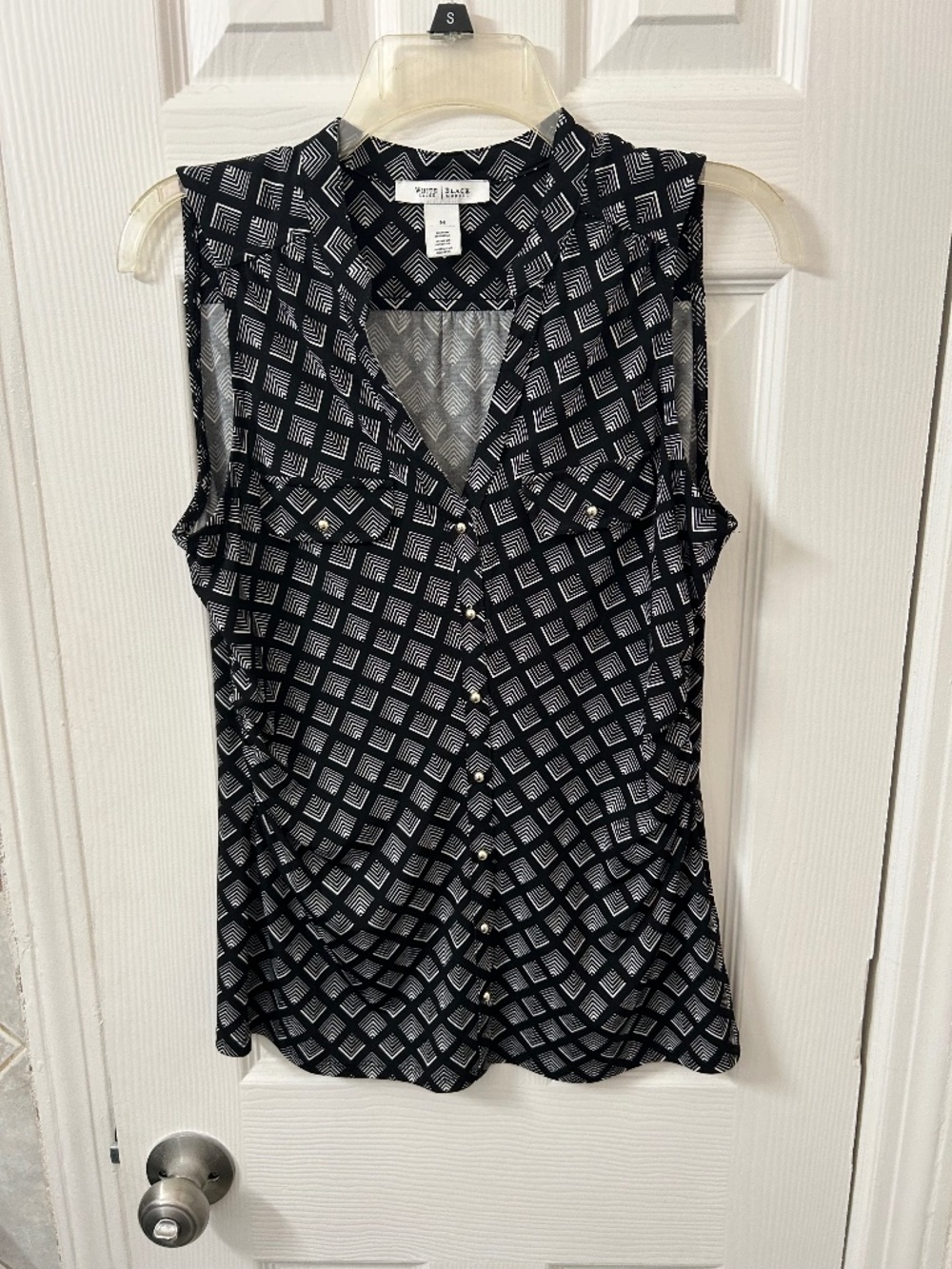 White House Black Market Top